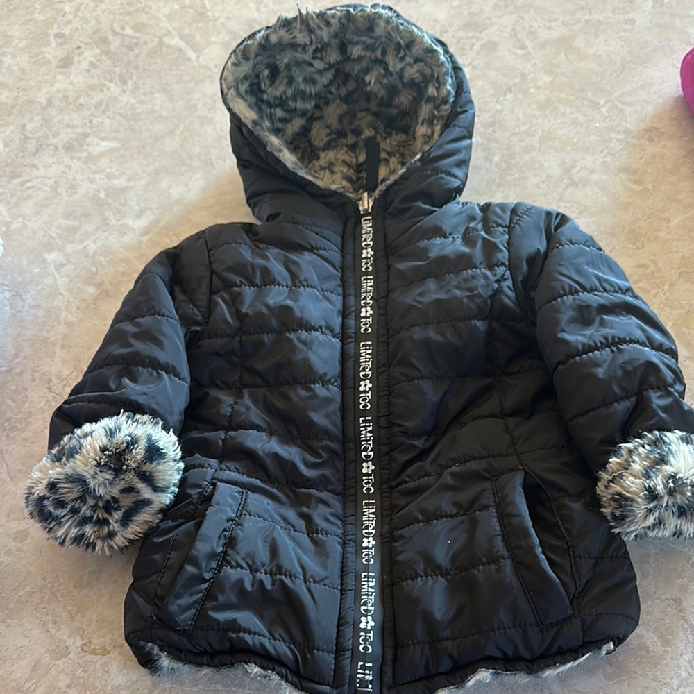 Reversible Black Puffer/ faux fur Jacket